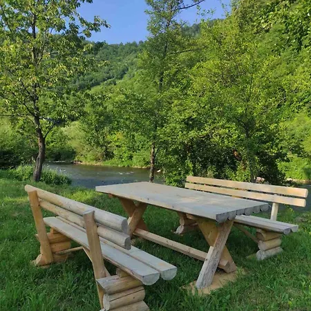 Dzanan Villa *